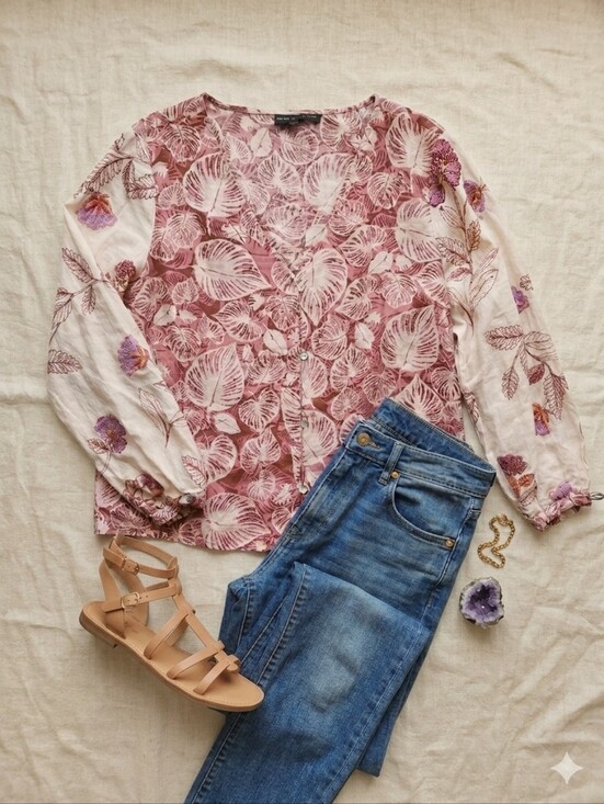 Elie Tahari Tops - Elie Tahari Pink Floral & Cream Button-Front Blouse
